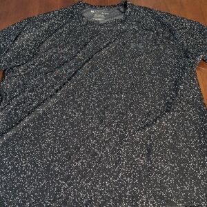 Under Armour Black and White Short Sleeve Tees